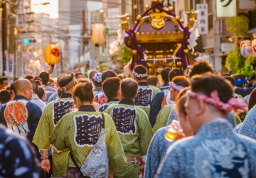 地域の団体や学校にポイントを寄付ができる